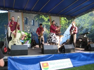 maifest_11_041